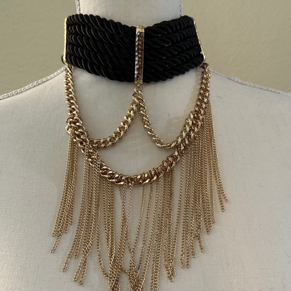 Forever 21 Gold Chain Fringe Statement Choker Necklace